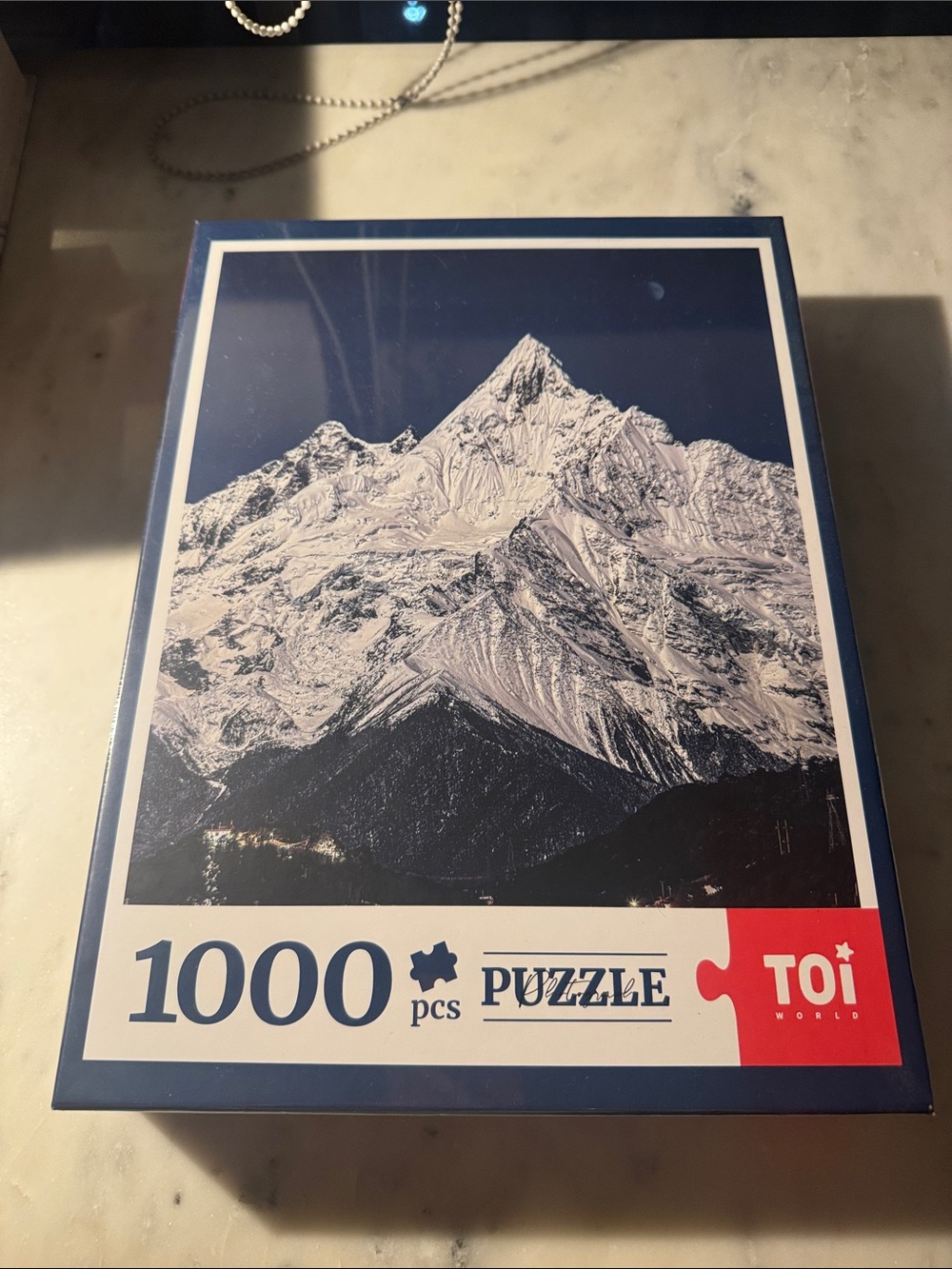 1000-Piece Mountain Puzzle - Navy Blue